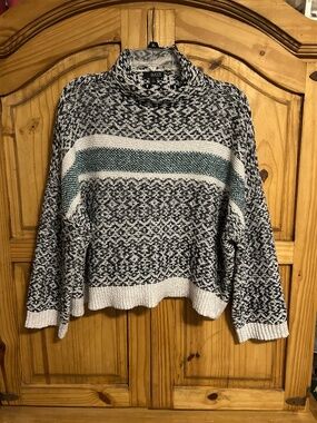 Ana a new approach Sweater Size Large